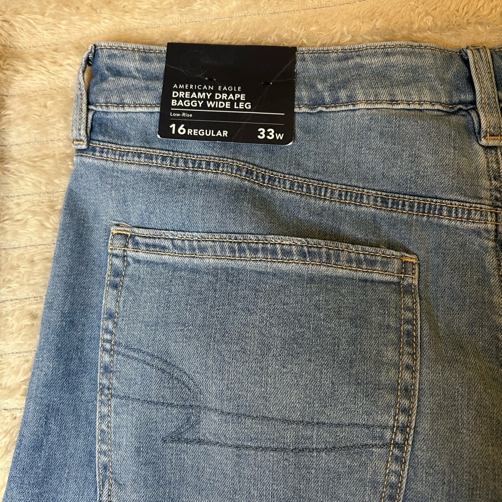 American Eagle Low Rise Dreamy Drape Jeans - Picture 6 of 11